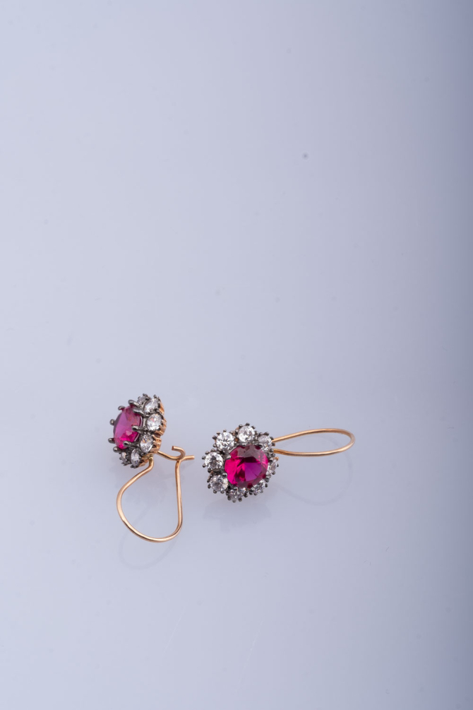 14 Ayar Altın Kırmızı Taşlı Klasik Küpe | Antik Stil Zarafet 3,98 GR Ürün Kodu: KP07258 - 3