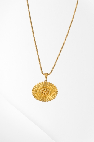 22 Ayar Altın Çiçek Motifli & Işın Desenli Oval Kolye Ucu 7,13 GR Ürün Kodu: KLY4602 - 1