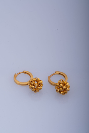 22 Ayar Altın Örgü Top Charm'lı Halka Küpe 6,94 GR Ürün Kodu: KP06977 - 5