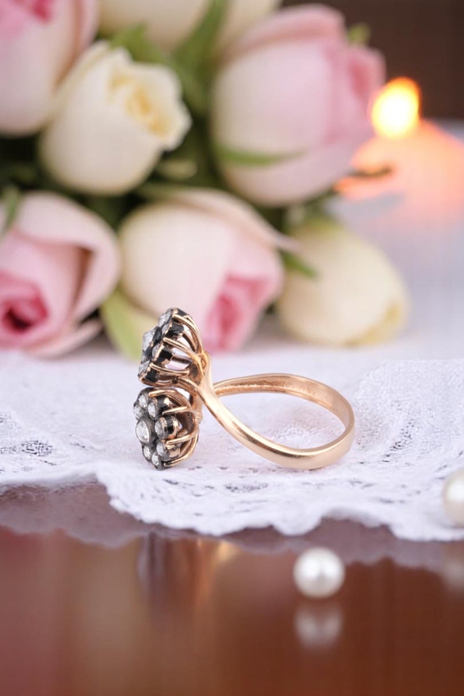 Favori'den Büyüleyici Parıltı: 14 Ayar Rose Altın Çifte Çiçek Işıltılı Taşlı Yüzük 4,12 GR Ürün Kodu: YZ05908 - 4