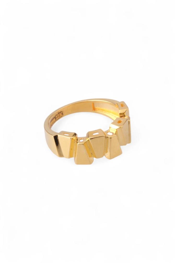 Heykelsi Bir Duruş: Modern Geometrik Tasarım 22 Ayar Altın Yüzük 4,40 GR Ürün Kodu: YZ08437 - 3